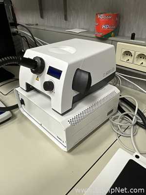 Carl Zeiss SteREO Discovery.V12 Stereo Microscope with Axiocom 208 Color USB Camera