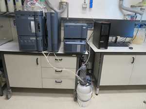Waters Acquity UPLC Arc System With QDa and PDA Detectors