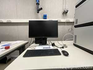 Thermo Scientific Dionex Ultimate 3000 HPLC with Orbitrap Exploris 240 Mass Spectrometer
