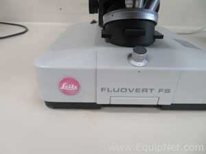 Microscópio Leitz Labovert FS