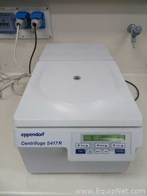 Centrífuga para Laboratórios Eppendorf 5417 R