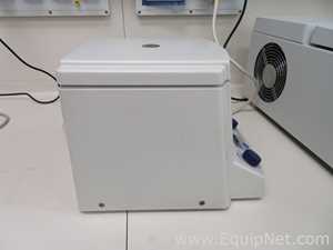 Centrífuga para Laboratórios Eppendorf 5415 D