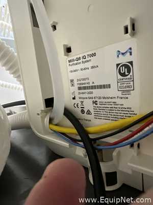 Sistema de Purificação e Destilação de Água Millipore Milli-Q IQ 7000