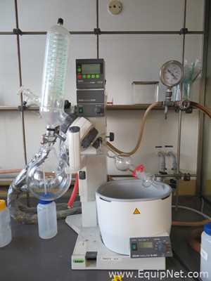 Buchi R-200 Rotavapor with Buchi B-490 Heating Bath and V-800 Vacuum Controller