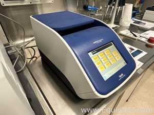 Applied Biosystems Veriti 96-Well Thermal Cycler