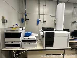 Agilent Technologies 6230 TOF LC/MS Mass Spectrometer with Agilent 1260 Infinity II HPLC System