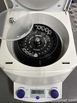 lote de  2 Centrífuga para Laboratórios Eppendorf 5415 D
