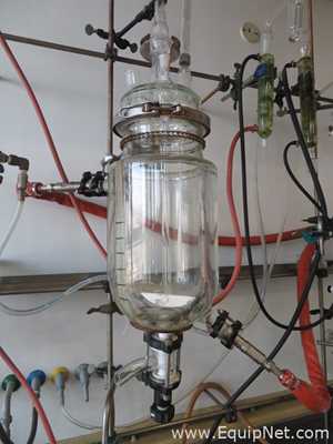 Jacketed 4000ml Glass Reactor with Huber Unistat 360 Chiller