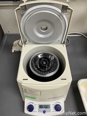 Eppendorf 5415 D Laboratory Centrifuge