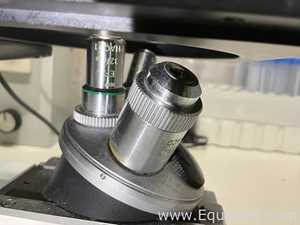 Microscópio Leitz Diavert