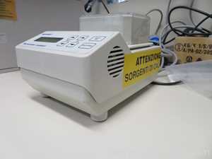 Misturador para Laboratórios Eppendorf Thermomixer Compact