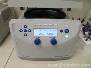 Centrífuga para Laboratórios Eppendorf 5430