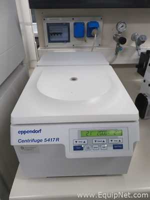 Centrífuga para Laboratórios Eppendorf 5417 R