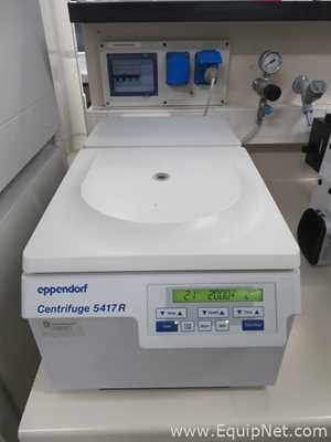 Centrífuga para Laboratórios Eppendorf 5417 R