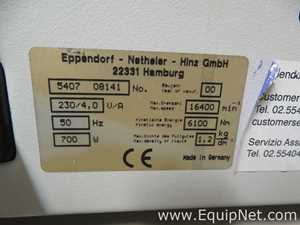 Centrífuga para Laboratórios Eppendorf 5417 R