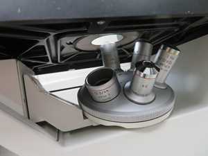 Leica DMIRB Fluorescence Microscope With Reichert Power Supply
