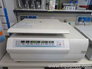 Centrífuga para Laboratórios Heraeus Multifuge 3 S-R