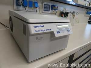 Centrífuga para Laboratórios Eppendorf 5417 R