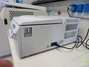Centrífuga para Laboratórios Eppendorf 5417 R