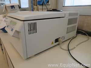 Centrífuga para Laboratórios Eppendorf 5417 R