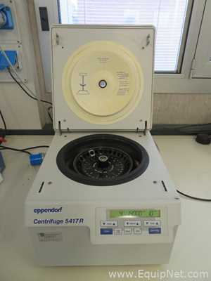 Centrífuga para Laboratórios Eppendorf 5417 R