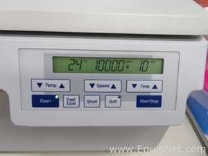 Eppendorf 5417 R Refrigerated Laboratory Centrifuge