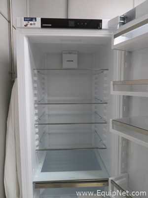 Liebherr CNd5703 Index20A/001 383 Litre Upright Laboratory Refrigerator Freezer