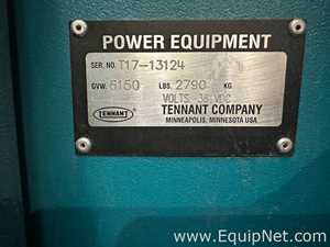 Tennant T17 Battery-Powered Ride-On Floor Scrubber