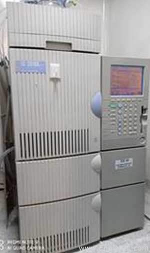 Shimadzu LC-2010A HT HPLC System
