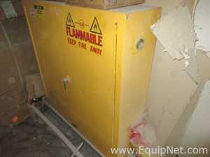 JustRite 25720 Flammable Storage Cabinet 20 Gallon Capacity