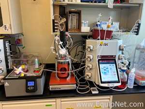 Distek BIOne 1250 Controller with 2L Autoclavable Bioreactor with Accessories