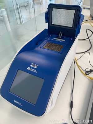 PCR y Termociclador Applied Biosystems 9902