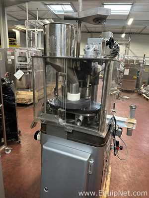 Kilian RLS 15 development tablet press