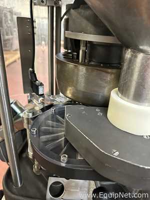 Kilian RLS 15 development tablet press