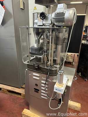 Kilian RLS 15 development tablet press