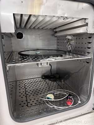 Estufa para Laboratórios Caron 6515