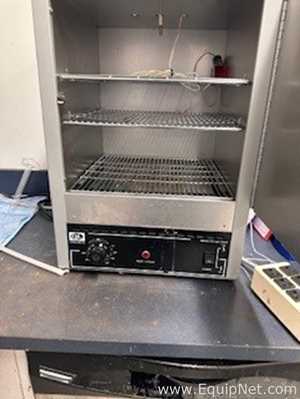 Estufa para Laboratórios Quincy Lab 20GC