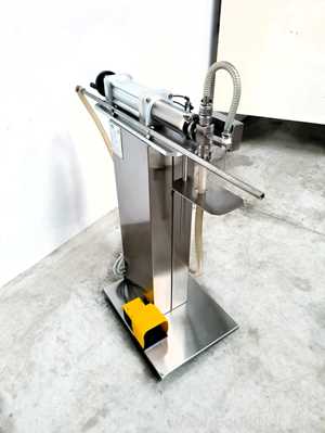 OMAS MOD. DVPC 1000 - Pneumatic filling machine