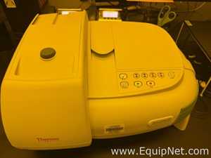Espectrofotômetro Thermo Scientific Evolution 220. Sem Uso