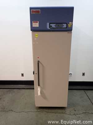 Freezer Thermo Scientific ULT2330A20
