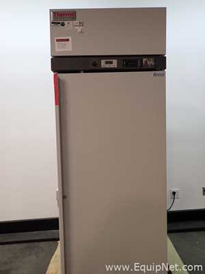 Thermo Scientific UGL2320A19 Freezer