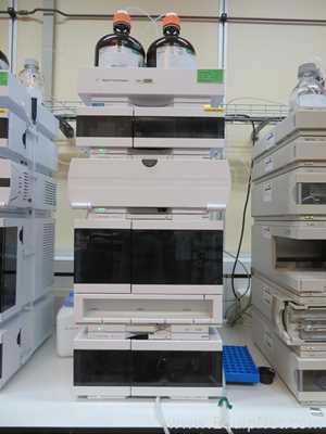 Sistema HPLC Agilent Technologies 1260 Infinity II