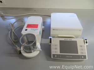Mettler Toledo UMX2 Ultra-Microbalance with Weighing Terminal