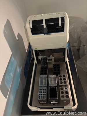 Manejadora de Líquidos Hamilton Microlab Nimbus