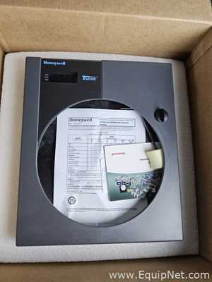 Unused Lot of 3 Honeywell Truline DR4500 Chart Recorders
