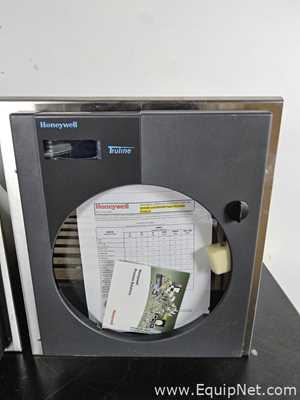 Línea de Registrador de Gráficos Honeywell DR4500. Sin usar