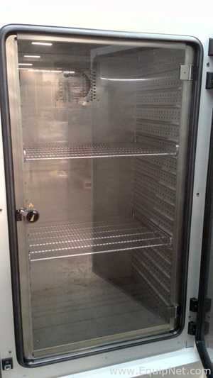 Binder KB 400-UL Refrigerated Incubator