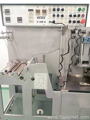 Máquina Vertical Formadora, Envasadora e Seladora Volpak S.130.D