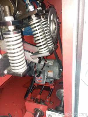 Máquina Vertical Formadora, Envasadora e Seladora Volpak S.130.D