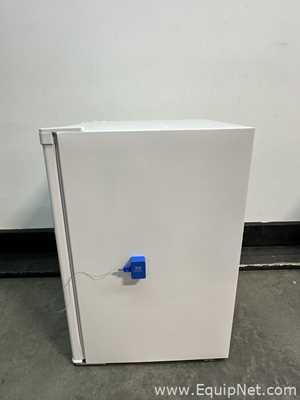 Lot Of 4 VWR HCUCFS-0404 Undercounter Laboratory Refrigerators